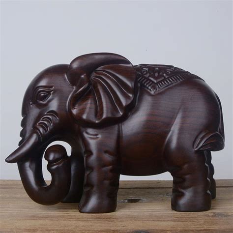 65 数字 大象木雕